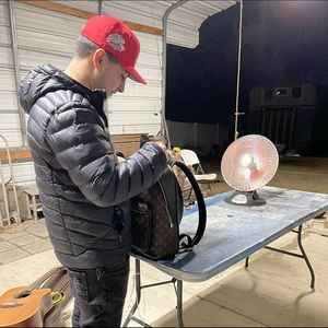 Meet your Posher, Jay